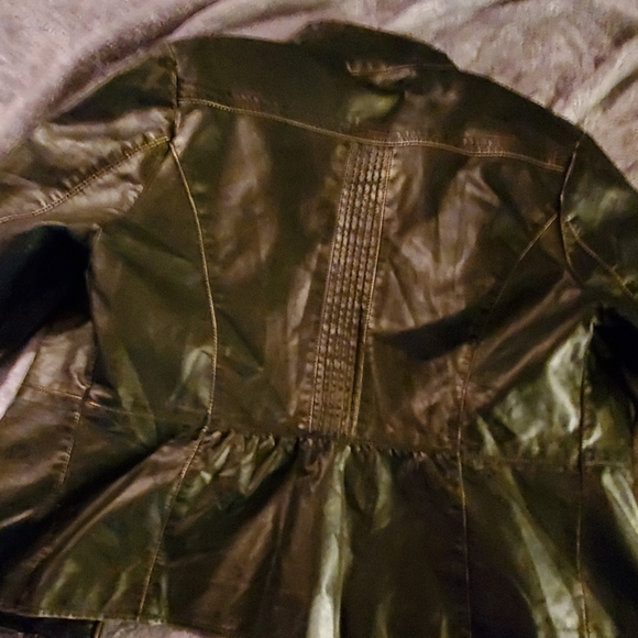 Jacket - Picture 3 of 3